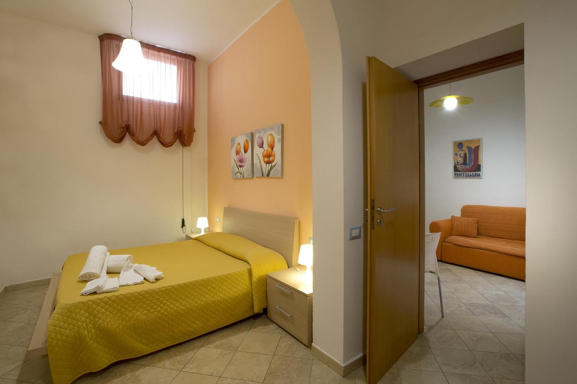 Il Cortile Fiorito Apartman Trapani Szoba fotó